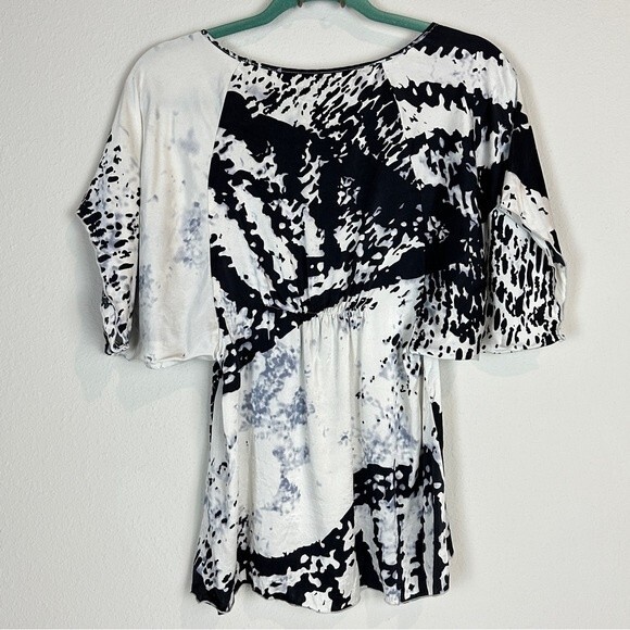 Matty M Watercolor Silk Dolman Sleeve Black White Blouse M - Picture 5 of 8